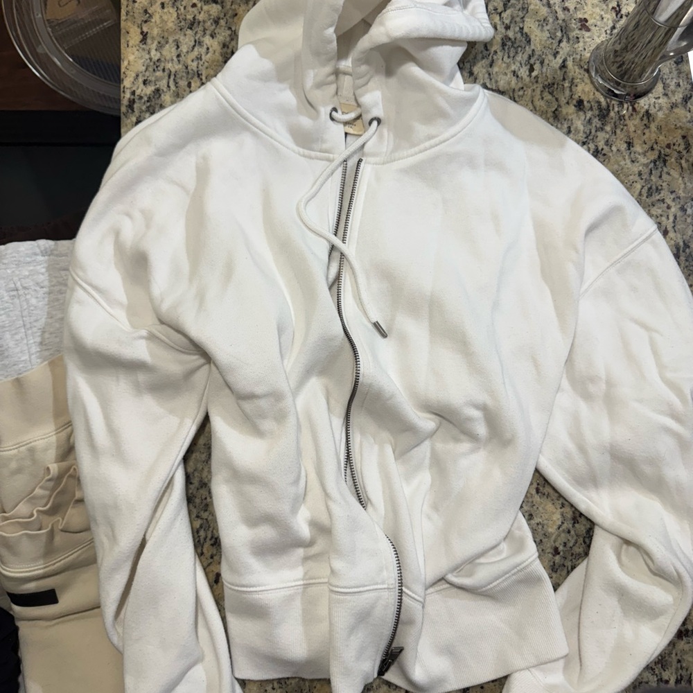Universal Thread White Zip-Up Jacket